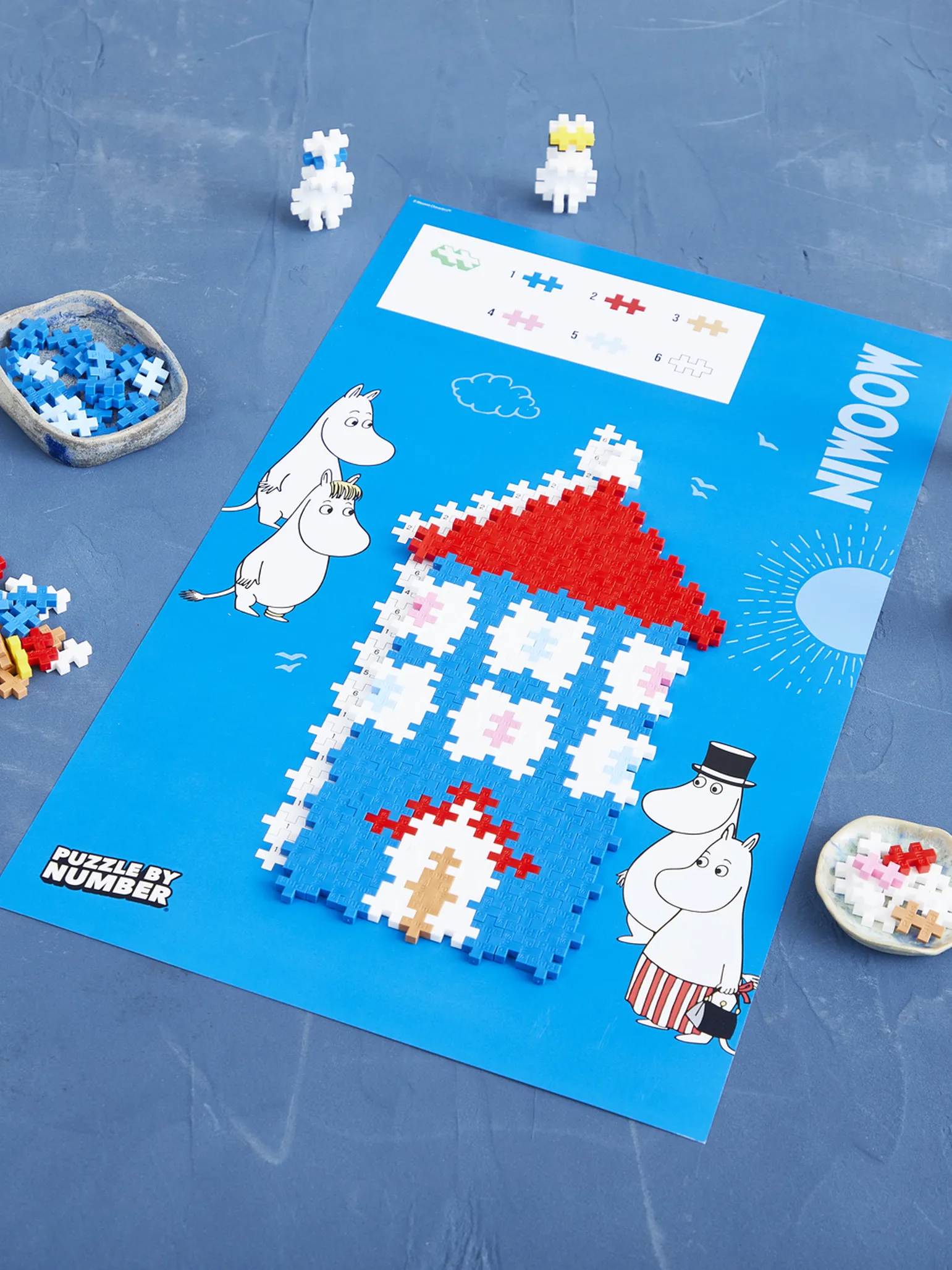 Puzzle by Number - Moomin House with 3D Characters- 275 pcs